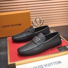 Louis Vuitton Low Shoes